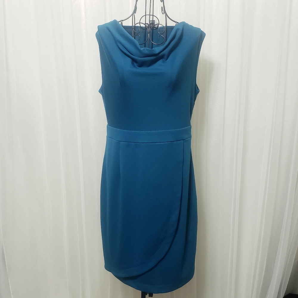 Molly Bracken NWT Sz M Avery Dress in Duck Blue
